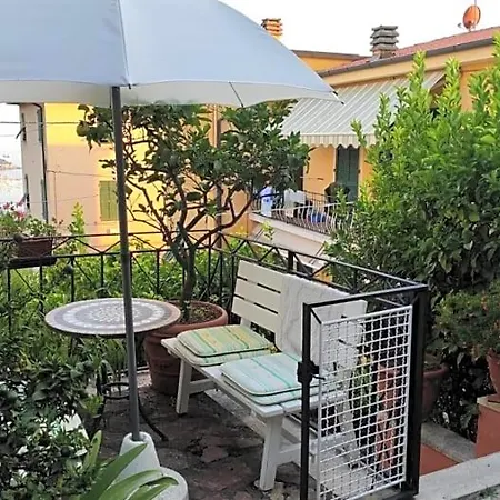 Bed & Breakfast Golfo Dei Poeti 3*